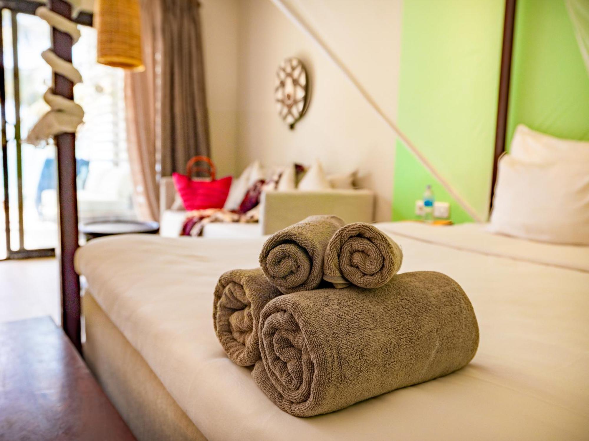 Tamala Beach Resort (Adults Only) Kotu Exterior foto
